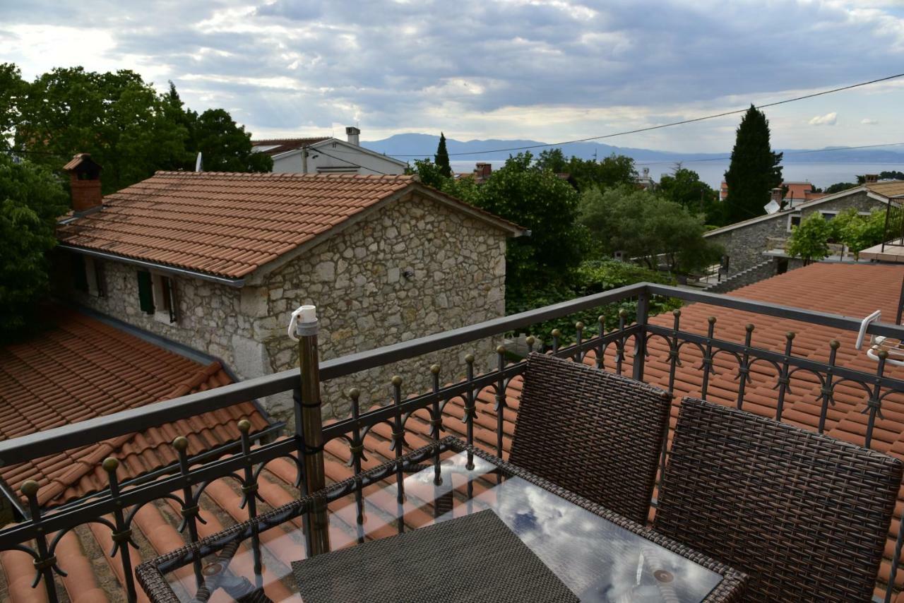 Villa Finka Malinska Exterior foto