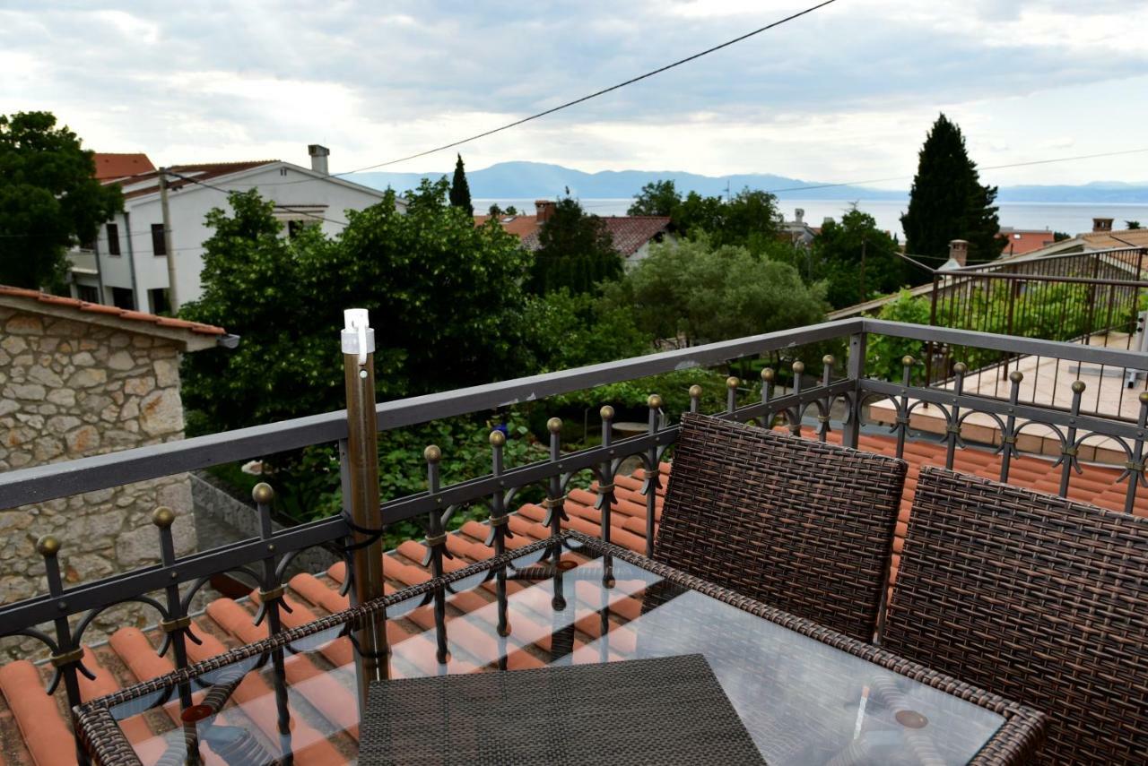 Villa Finka Malinska Exterior foto